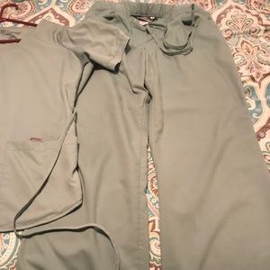 Greys Anatomy Scrub Set